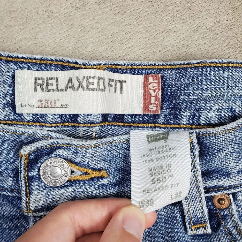Levis 550 Jeans Mens 36x32 Blue Light Wash Relaxed Fit Tapered Leg Denim Pants